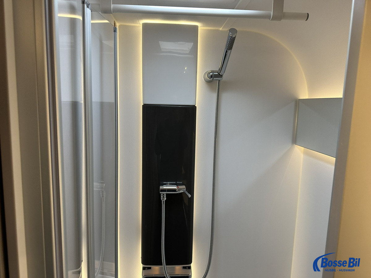 Adria Alpina 663 HT, bild 8 av 19