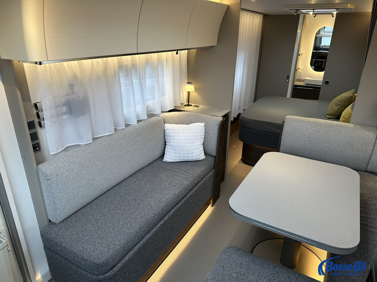 Adria Alpina 663 HT, bild 15 av 19