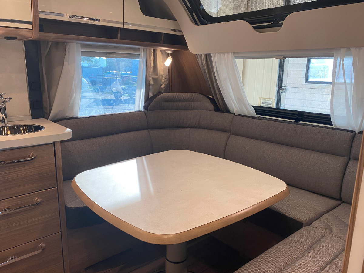 Knaus Scandinavian Selection 750 UFK Barnkammare, bild 4 av 16