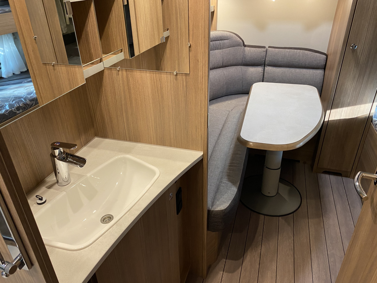 Knaus Scandinavian Selection 750 UFK Barnkammare, bild 10 av 16