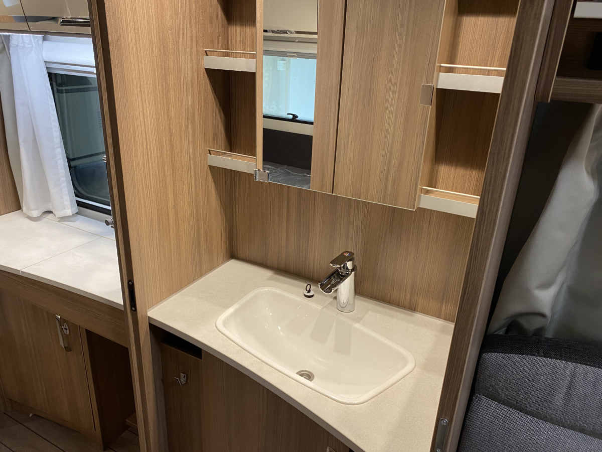Knaus Scandinavian Selection 750 UFK Barnkammare, bild 14 av 16