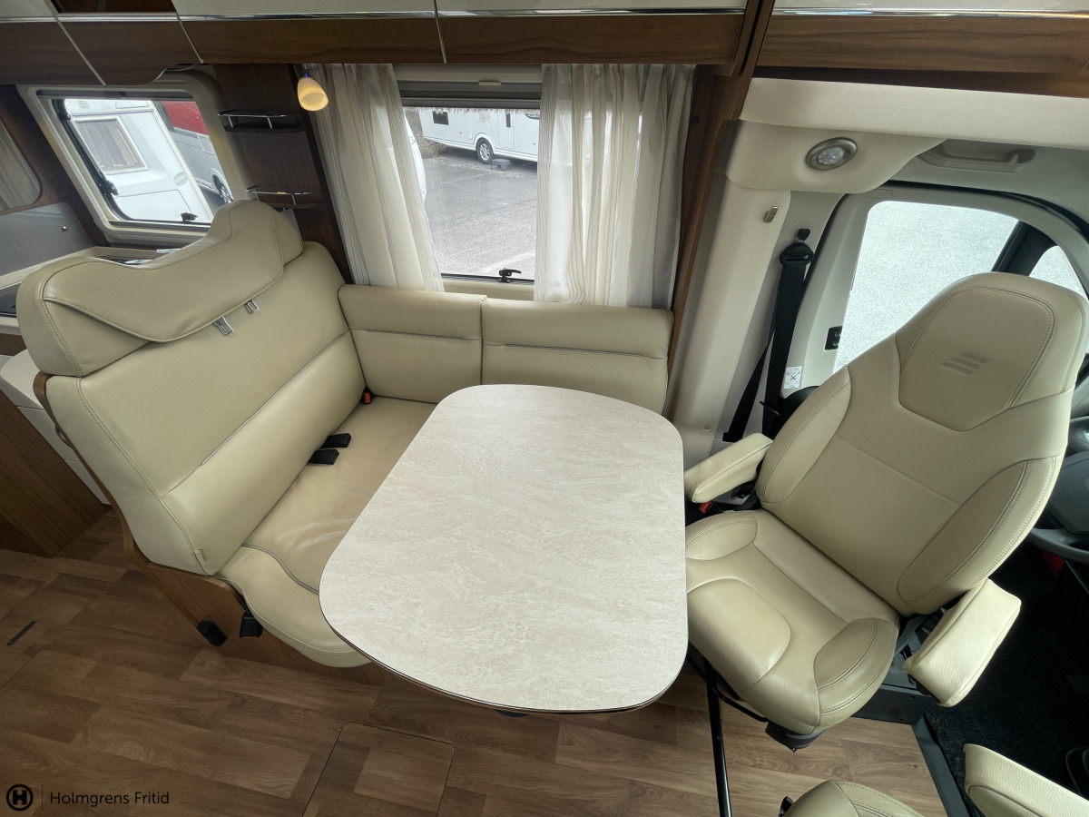 Hymer T 668 SL 50-ED AUTOMAT STOR TOALETT I BAK, bild 11 av 27