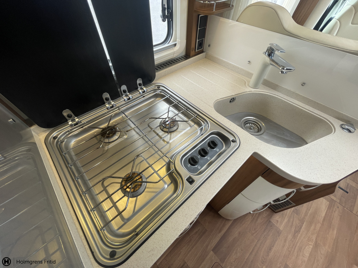 Hymer T 668 SL 50-ED AUTOMAT STOR TOALETT I BAK, bild 16 av 27