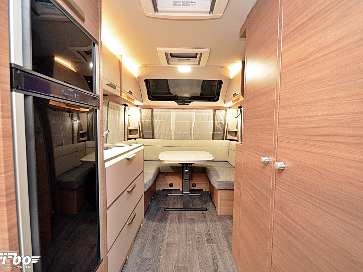 Knaus 500 UF Sport, Dubbelbädd, bild 17 av 21