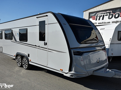Knaus 650 PXB Südwind, Queenbed