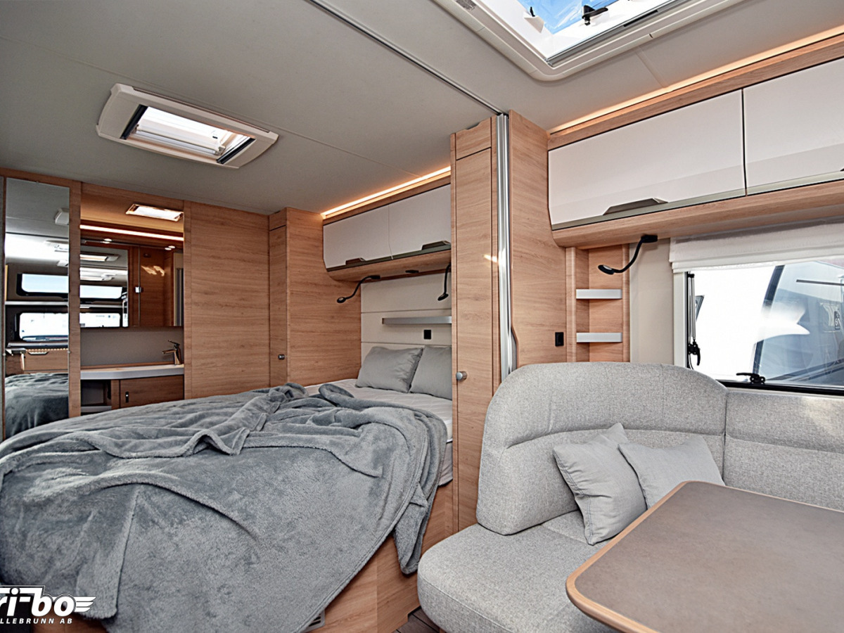 Knaus 650 PXB Südwind, Queenbed, bild 9 av 25