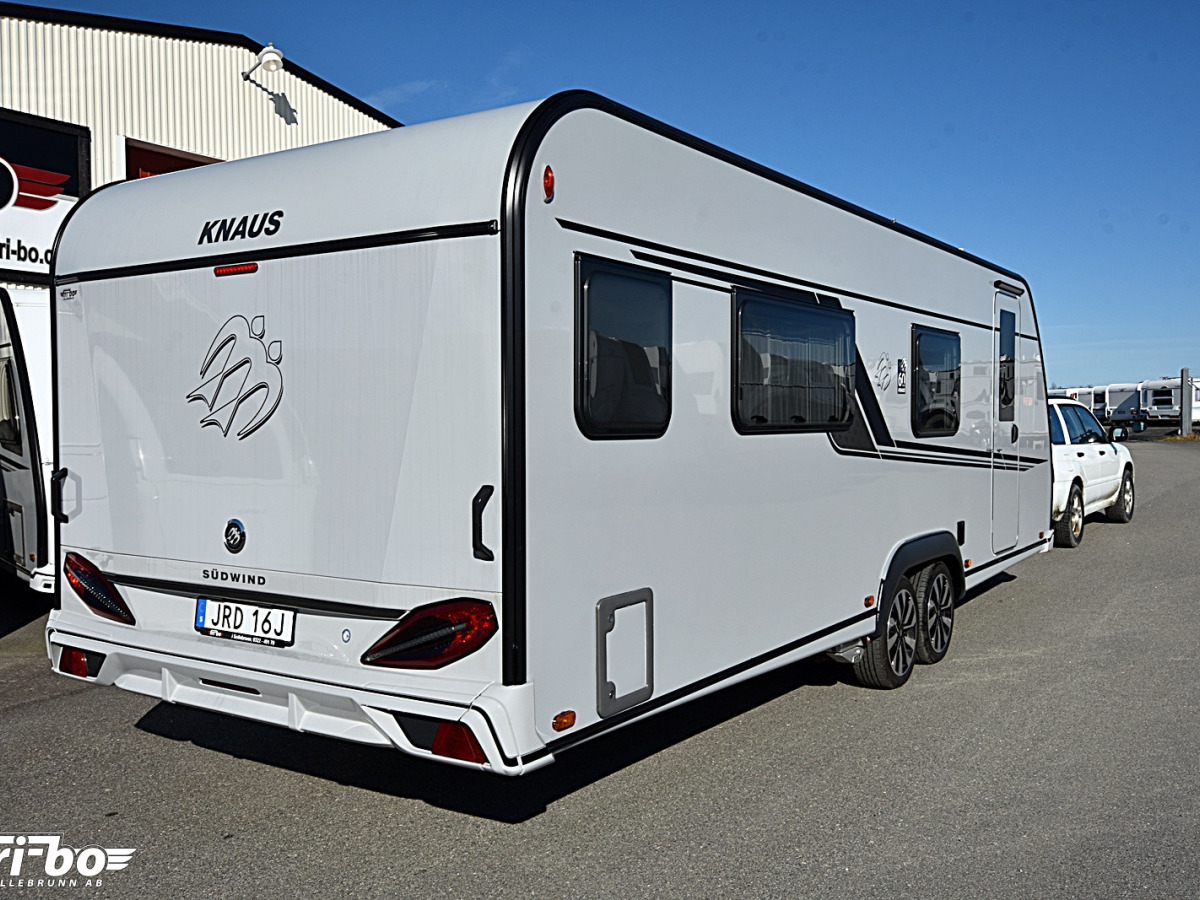 Knaus 650 PXB Südwind, Queenbed, bild 23 av 25