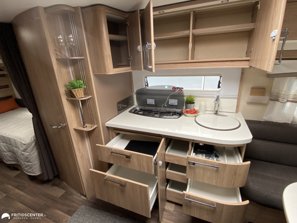 KABE SAFIR 600 GLE KS *Långbäddar / Förtält / Alde*, bild 8 av 22