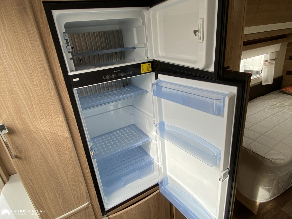 KABE SAFIR 600 GLE KS *Långbäddar / Förtält / Alde*, bild 10 av 22