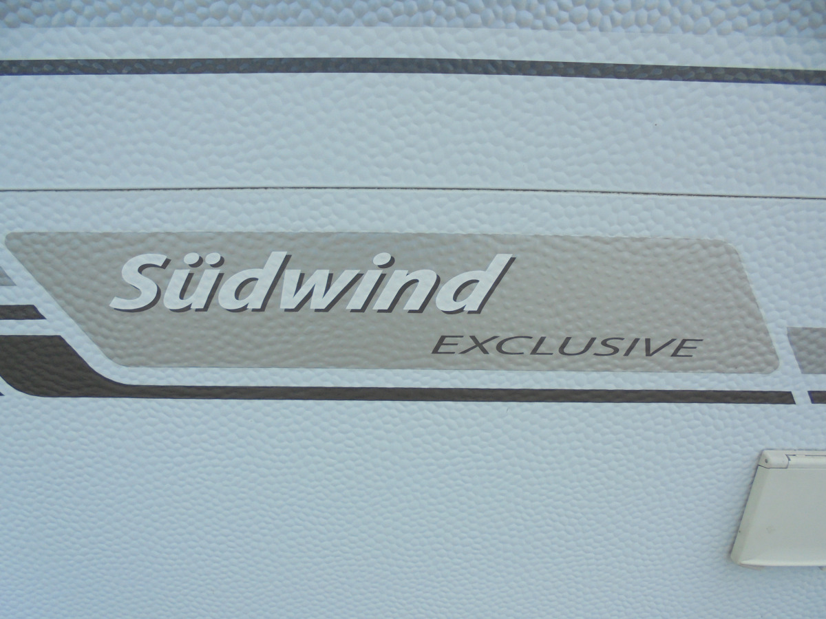 Knaus Südwind Exclusive 560 (markis)(Förtält)(LAGERRENSNING), bild 4 av 10