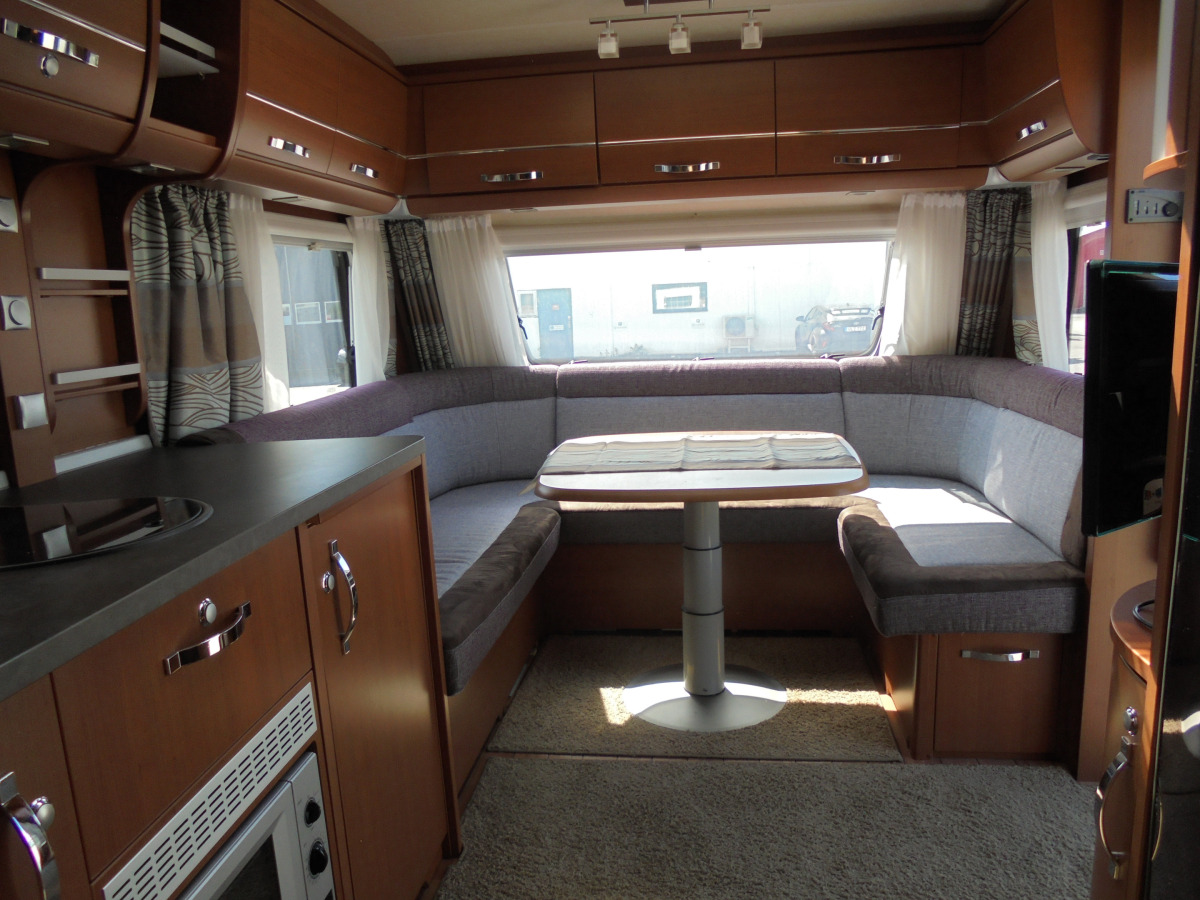 Knaus Südwind Exclusive 560 (markis)(Förtält)(LAGERRENSNING), bild 9 av 10