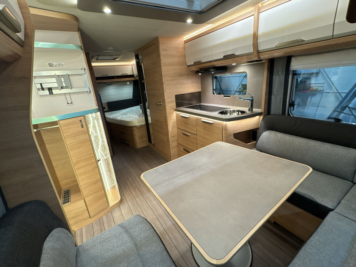 Knaus SÜDWIND BLACK SELECTION 580 UK, bild 11 av 16