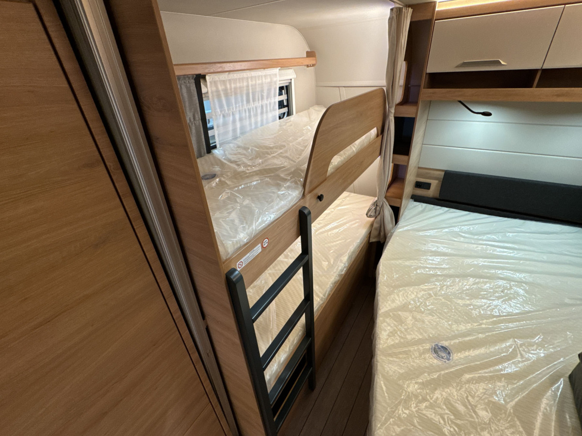 Knaus SÜDWIND BLACK SELECTION 580 UK, bild 14 av 16