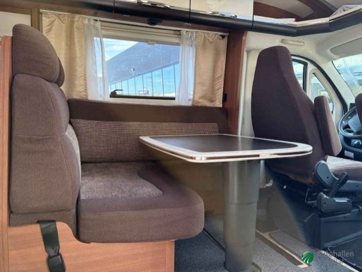LMC T731 / EXTRA-Öppet Lördag Söndag, bild 4 av 11