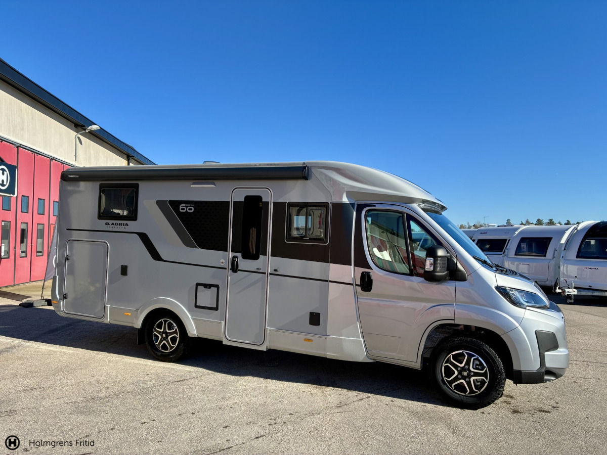 Adria COMPACT DL 60Y - Fiat MultiJet3 140HP (103kW) 35L, bild 2 av 19