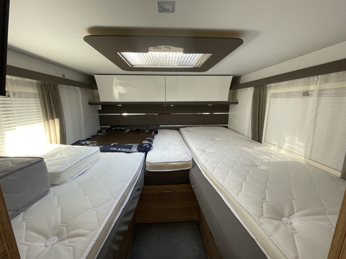 Adria SONIC SUPREME I 810SL (hydraulben, litium), bild 15 av 18