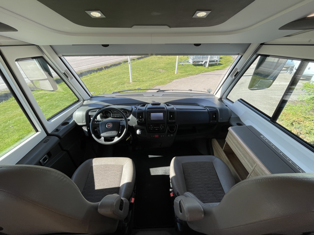 Adria SONIC SUPREME I 810SL (hydraulben, litium), bild 18 av 18