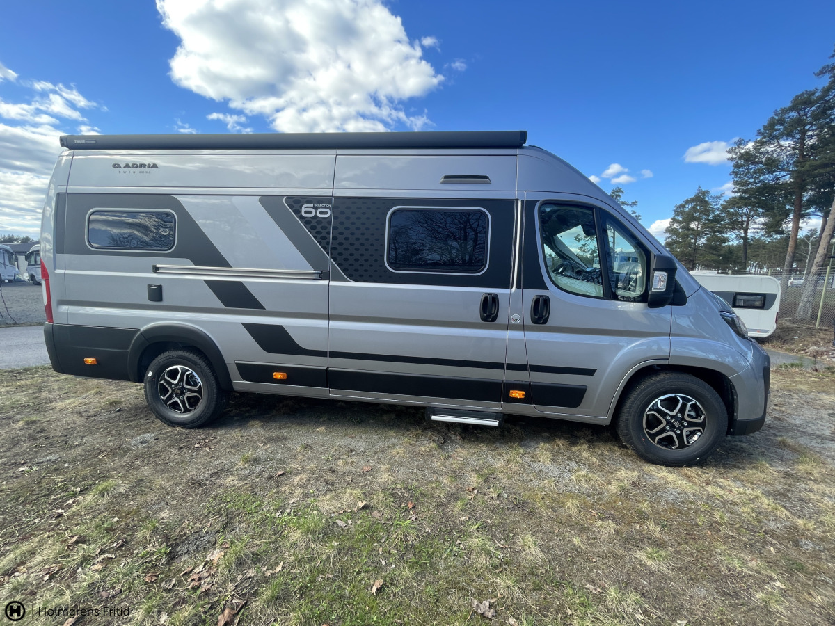 Adria TWIN 640 SLB 60Y TRUMA VÄRME LÅNGBÄDDAR, bild 2 av 24