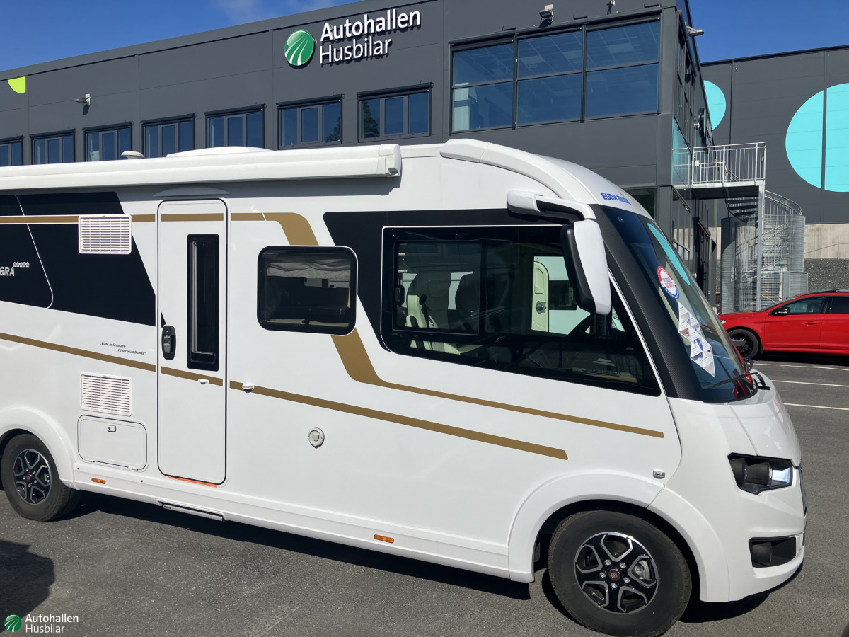 Eura Mobil Sista demo Integra 760 QF ALDE 180hk Automat Skinn Bodels AC- Öppet Lördag -, bild 2 av 20