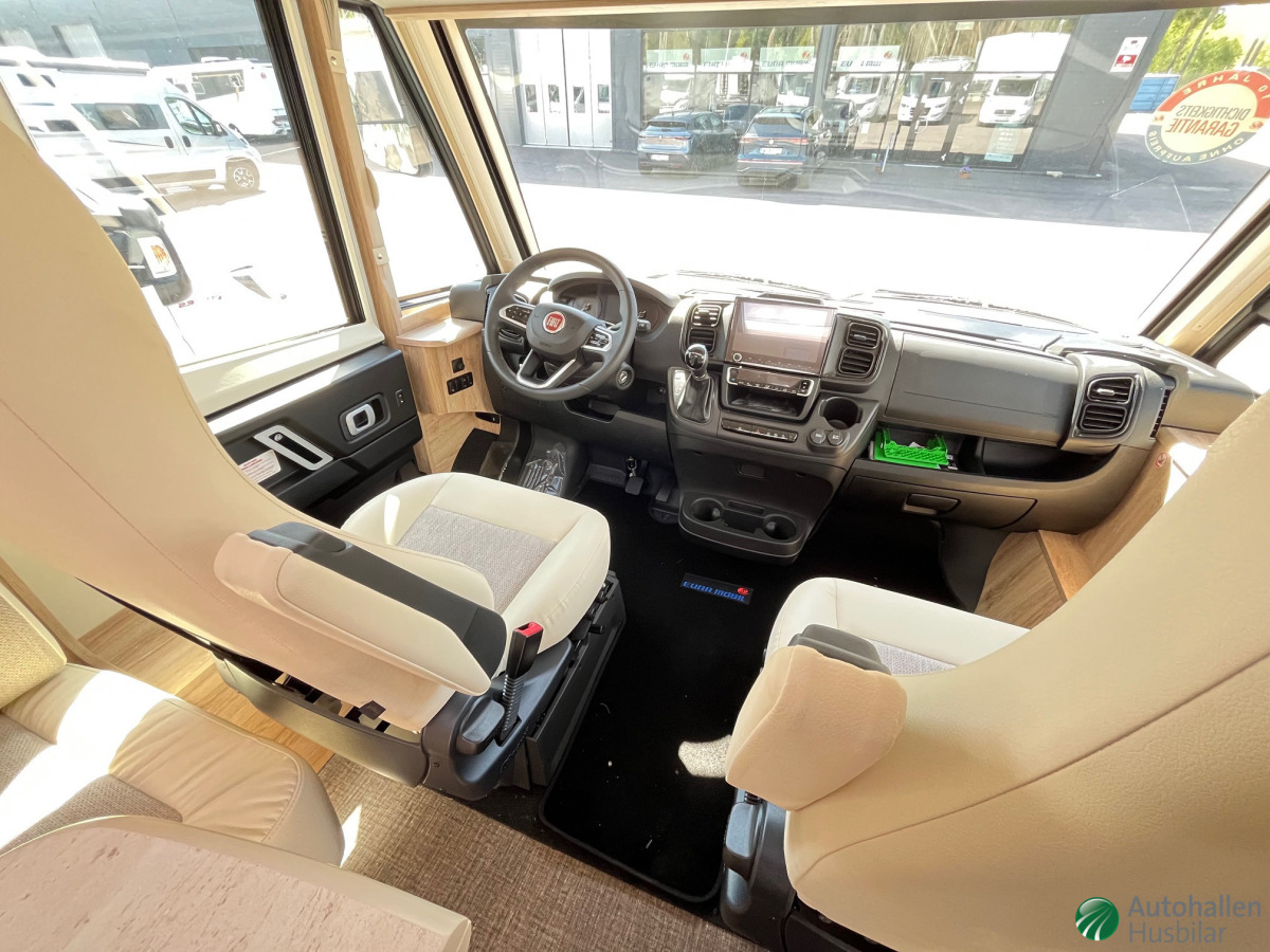 Eura Mobil Integra Line 720 EF KAMPANJ, bild 4 av 9