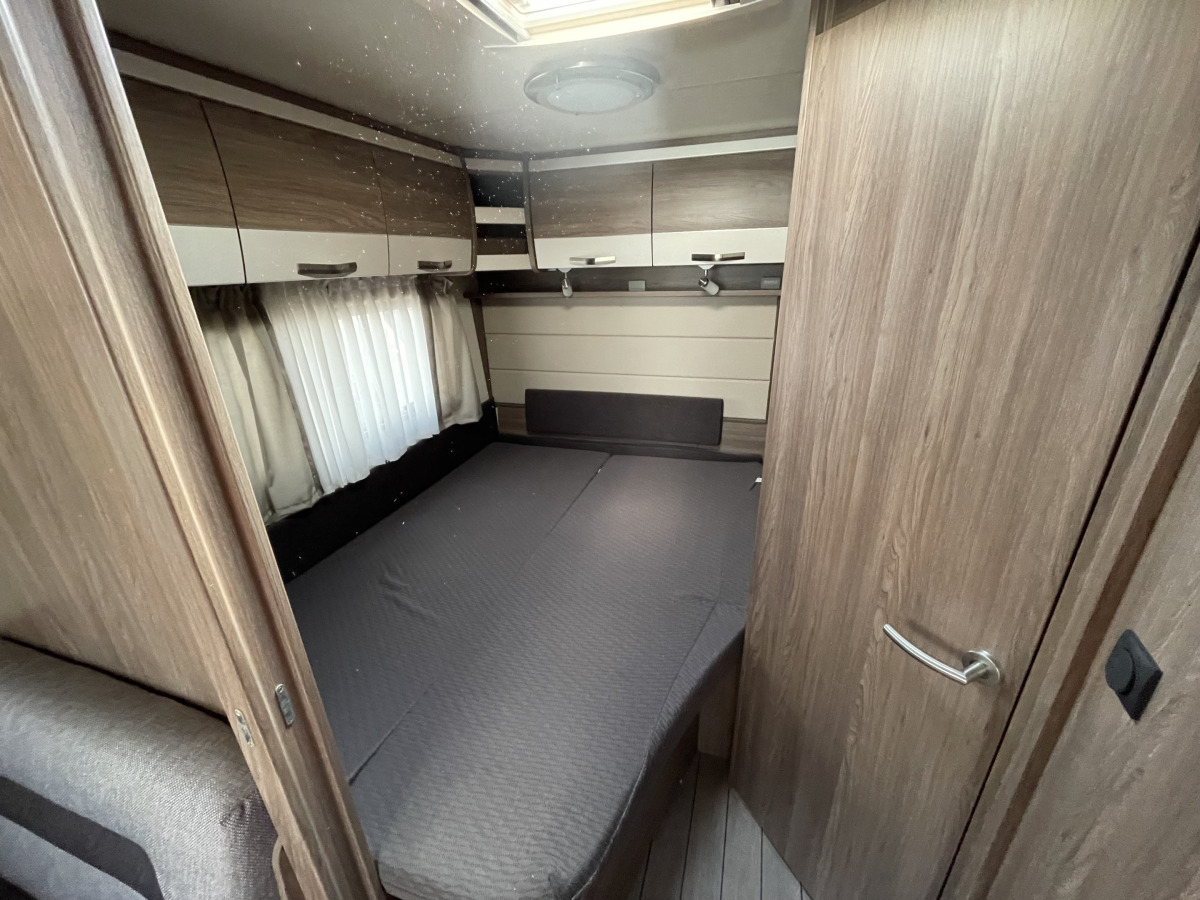Knaus 650 UDF (Ac, Mover, Boxmarkis,Tält), bild 4 av 8
