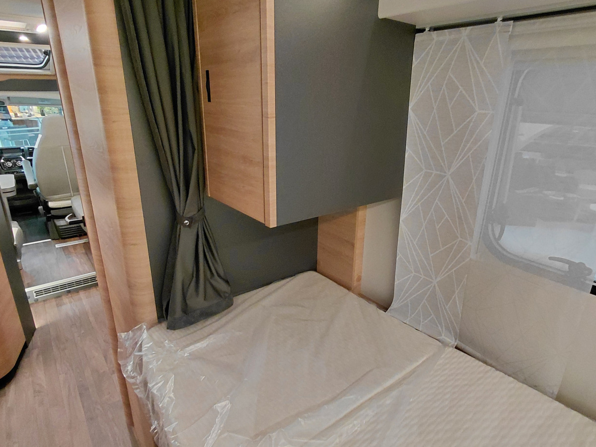 Knaus LVE TI PLATINUM SELECTION 700 MEG, bild 7 av 13