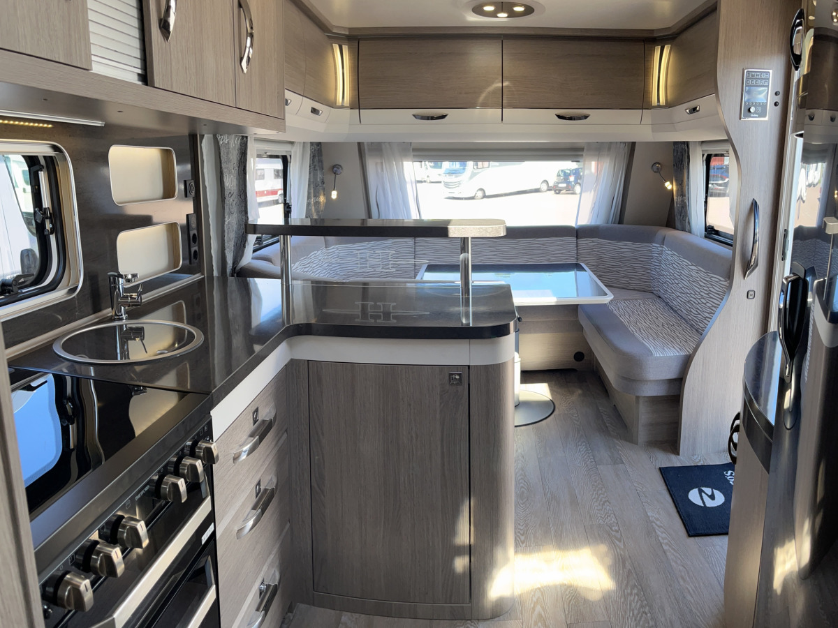 Hobby 660 WFC PRESTIGE // Alde // AC // Cityvatten, bild 7 av 21