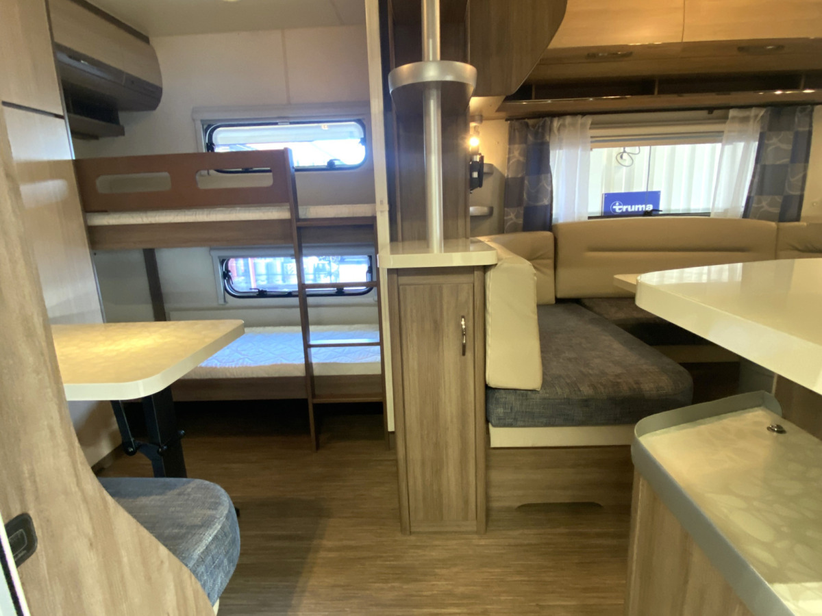 Hobby 650 KMFE DE LUXE, bild 3 av 17