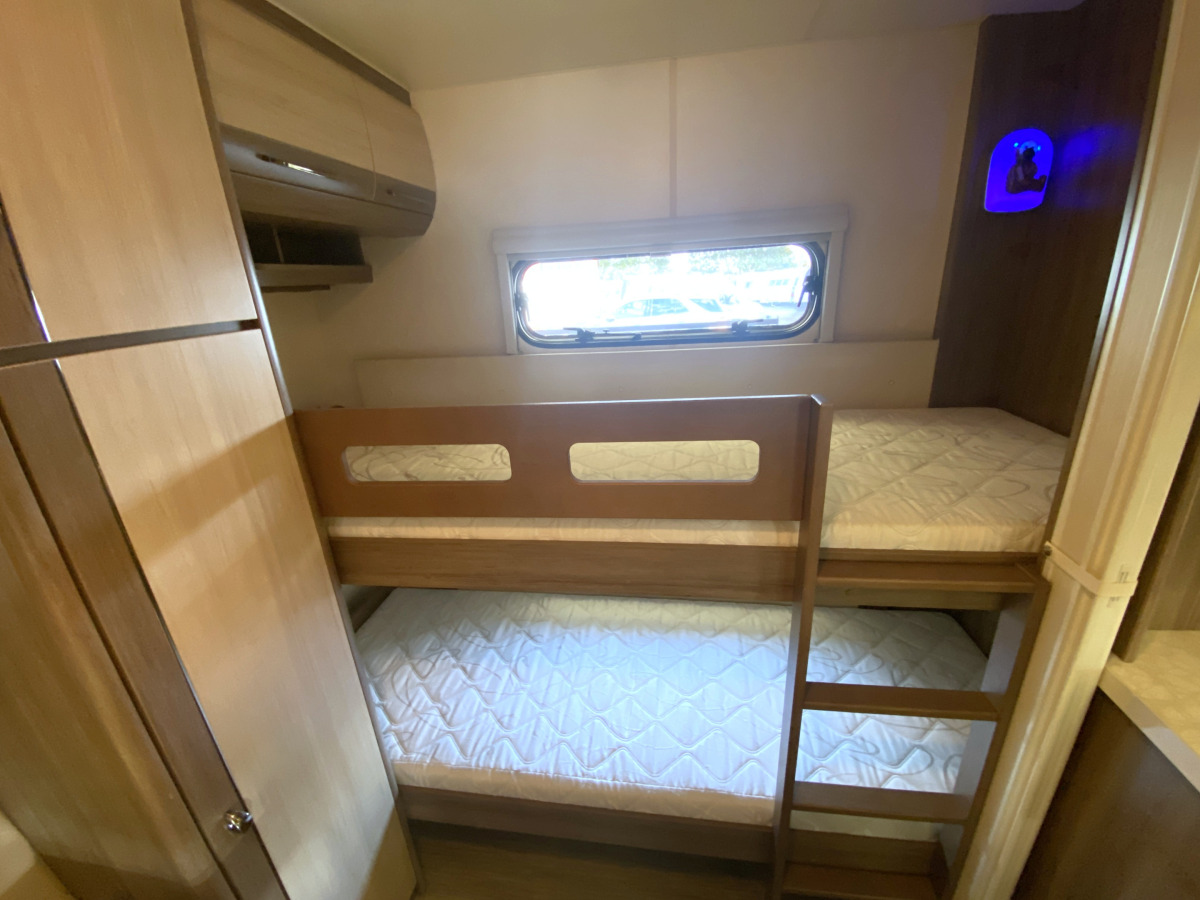 Hobby 650 KMFE DE LUXE, bild 5 av 17