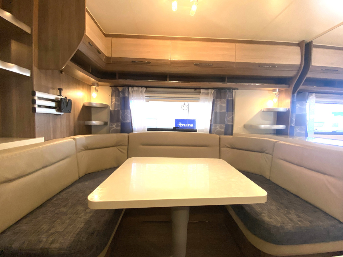 Hobby 650 KMFE DE LUXE, bild 7 av 17