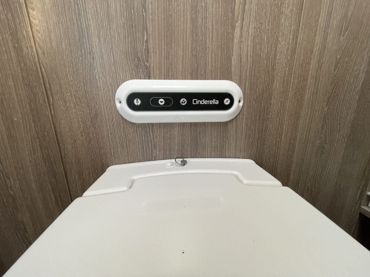 KABE KABE TM I 910 (Hydr stödben, cinderella, ac, solcell), bild 11 av 14