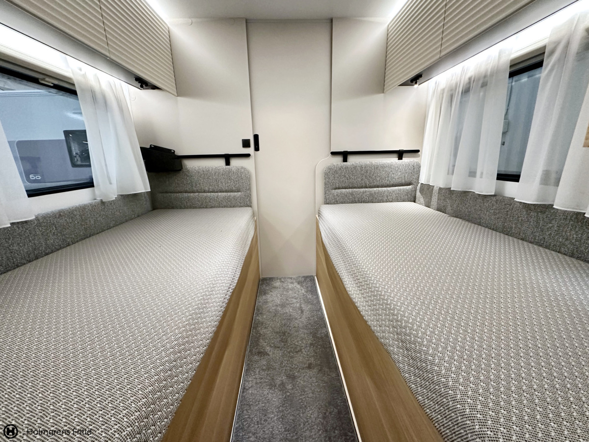 Adria ADORA 572 UT, bild 10 av 15