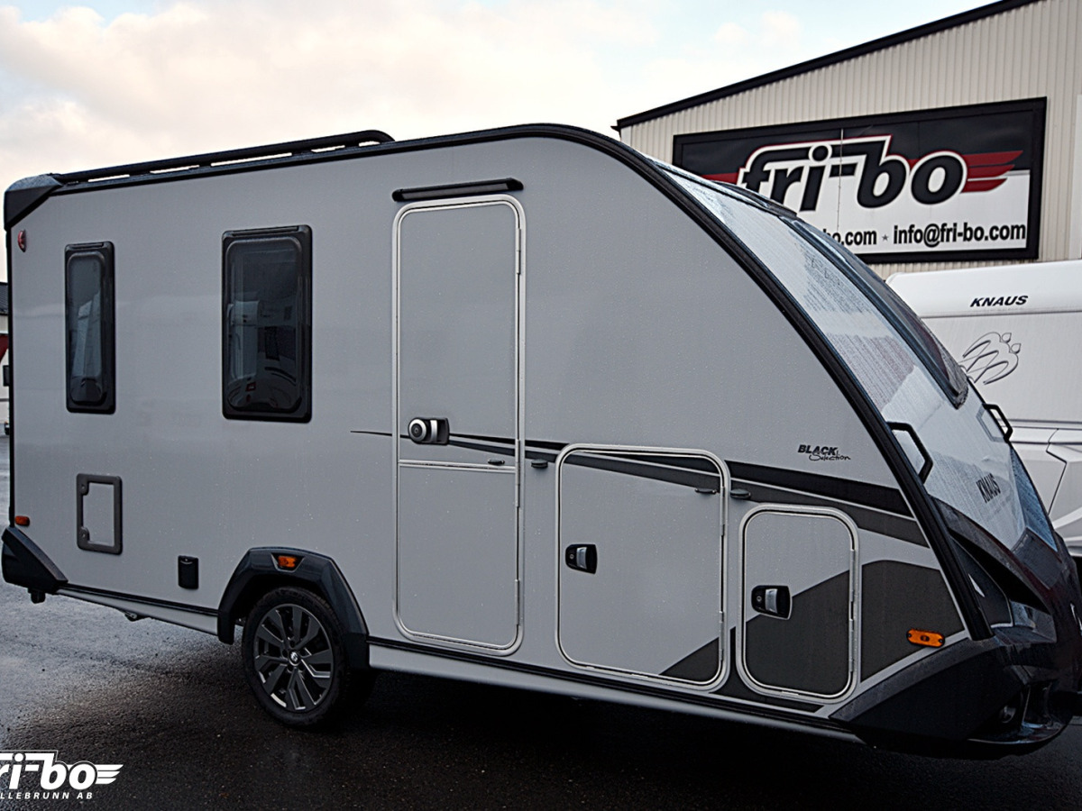 Knaus 480 QL Sport Fun Black Selection, Dubbelbädd, bild 2 av 26