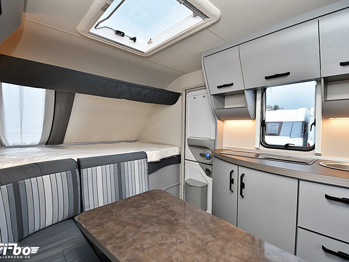 Knaus 480 QL Sport Fun Black Selection, Dubbelbädd, bild 16 av 26