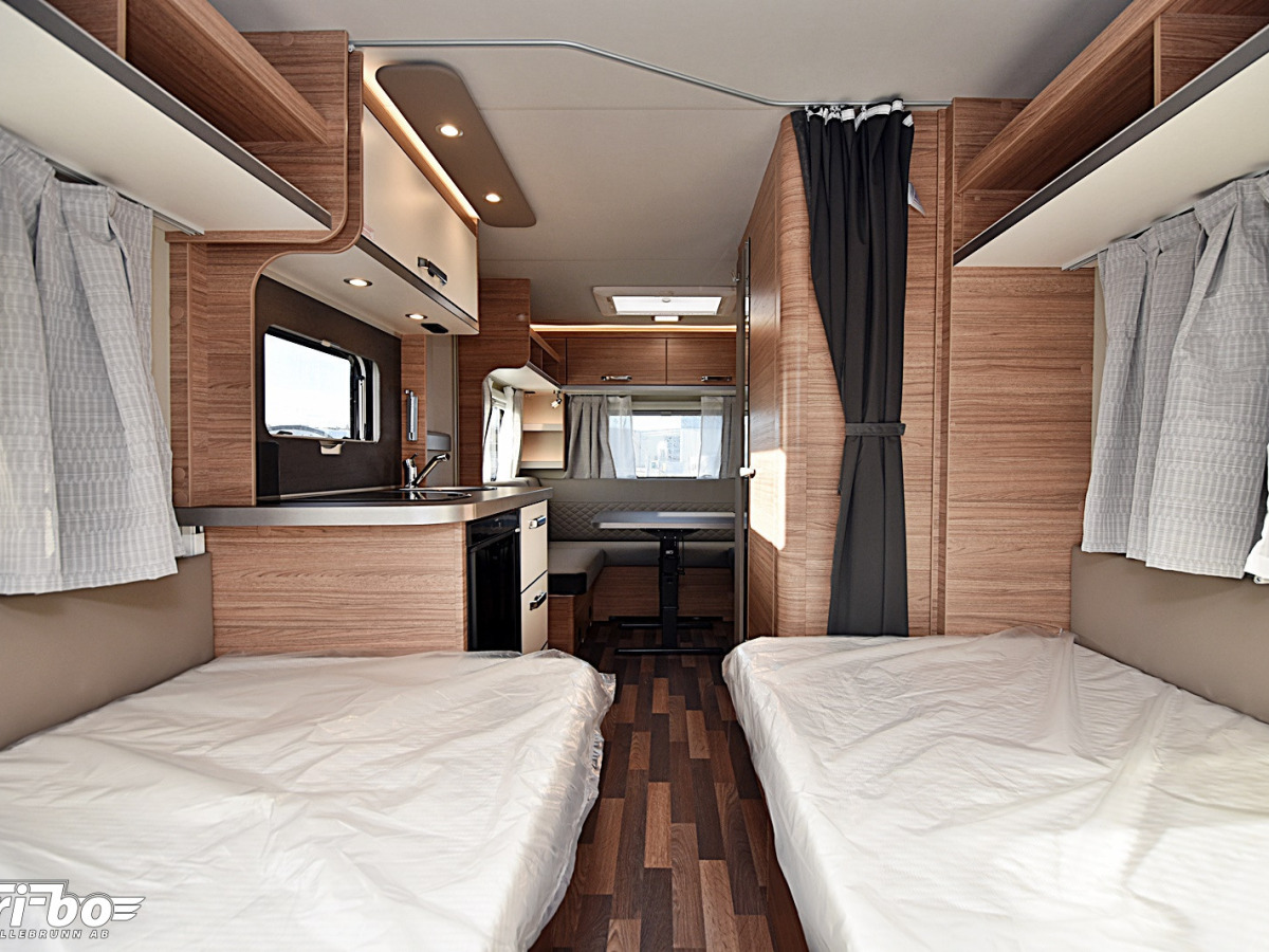 Weinsberg 480 EU CaraOne EDITION [HOT], Långbäddar, bild 17 av 26