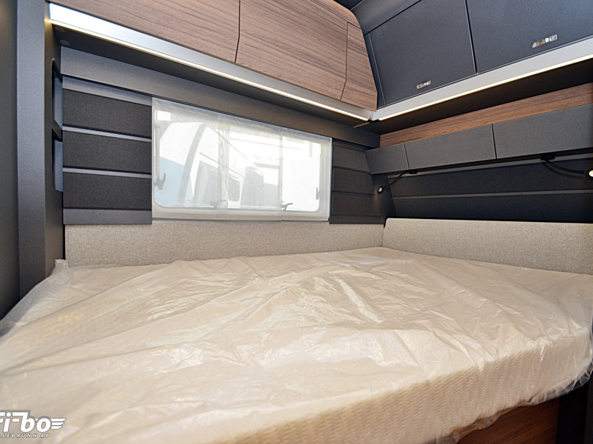 Knaus 500 FU AZUR, Dubbelbädd, bild 13 av 30