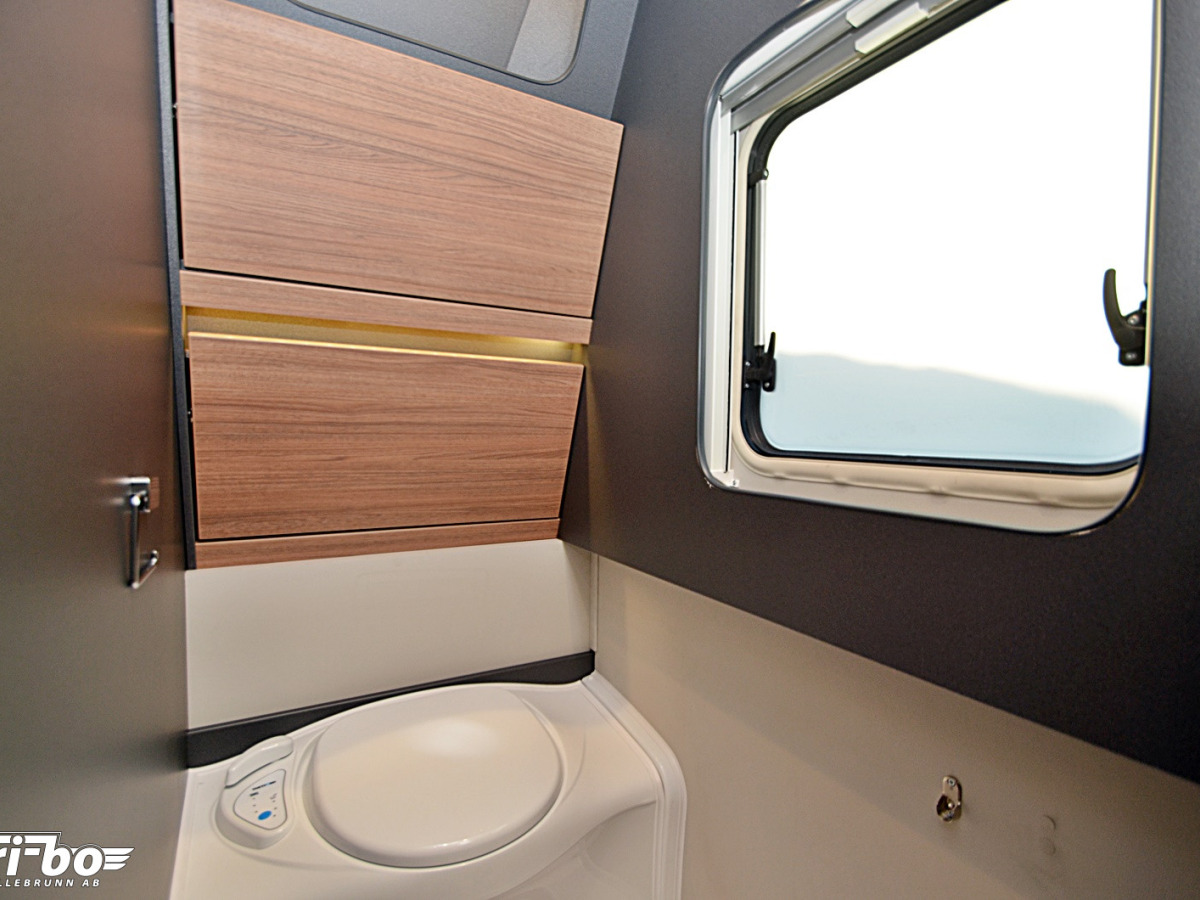 Knaus 500 FU AZUR, Dubbelbädd, bild 29 av 30