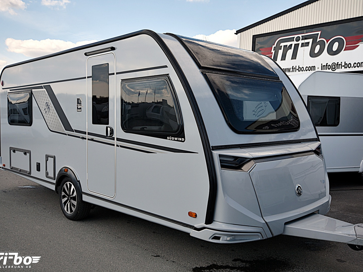 Knaus 540 UE Südwind Black Selection, Långbäddar, bild 1 av 25