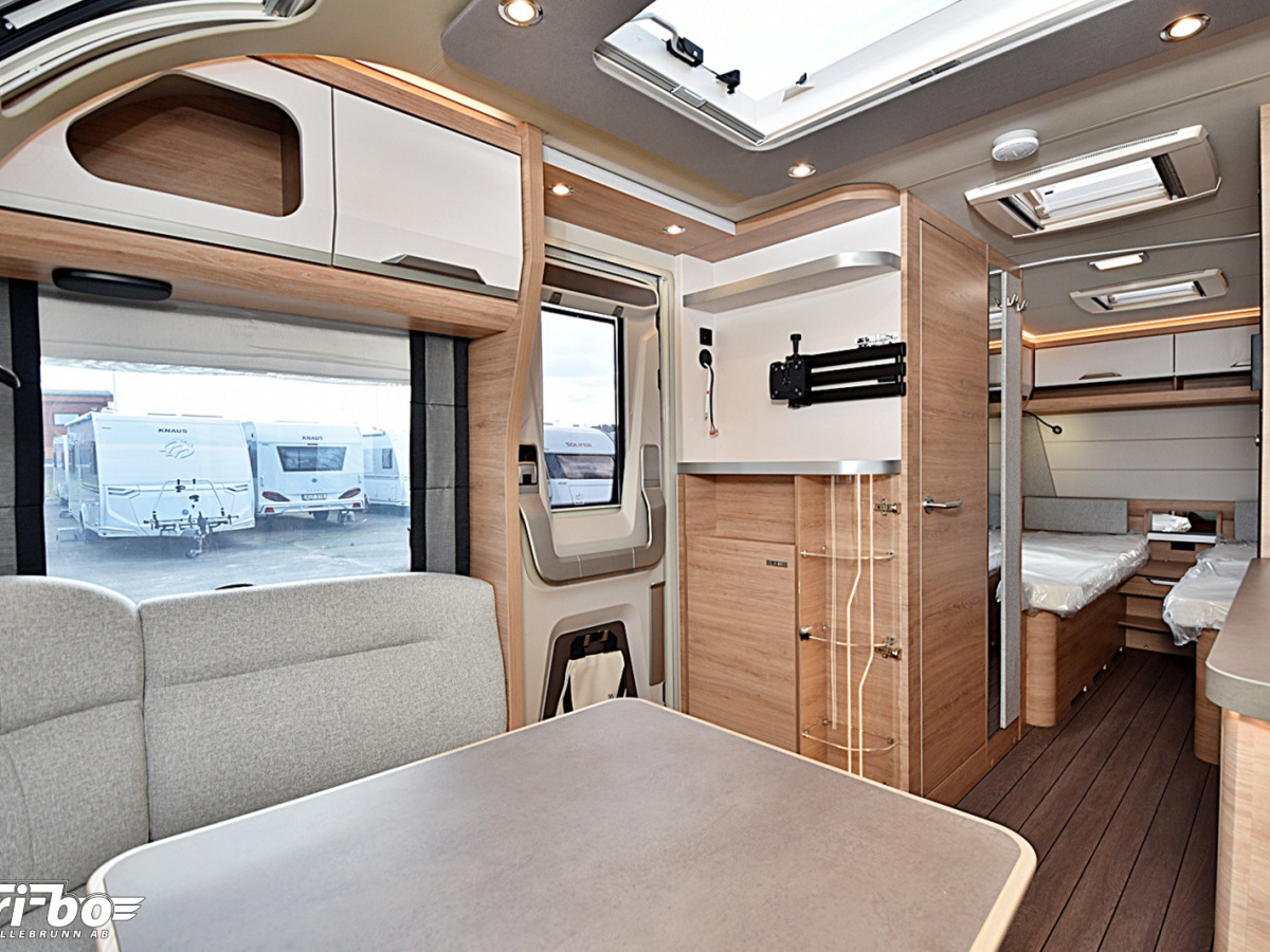 Knaus 540 UE Südwind Black Selection, Långbäddar, bild 8 av 25