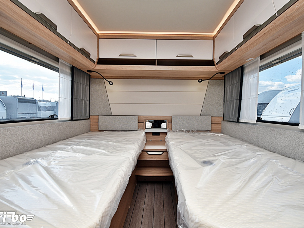 Knaus 540 UE Südwind Black Selection, Långbäddar, bild 14 av 25