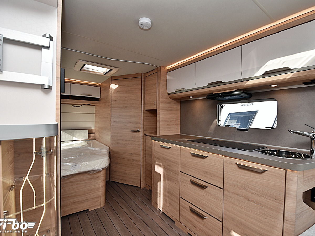 Knaus 580 UF Südwind Black Selection, Dubbelbädd, bild 12 av 29