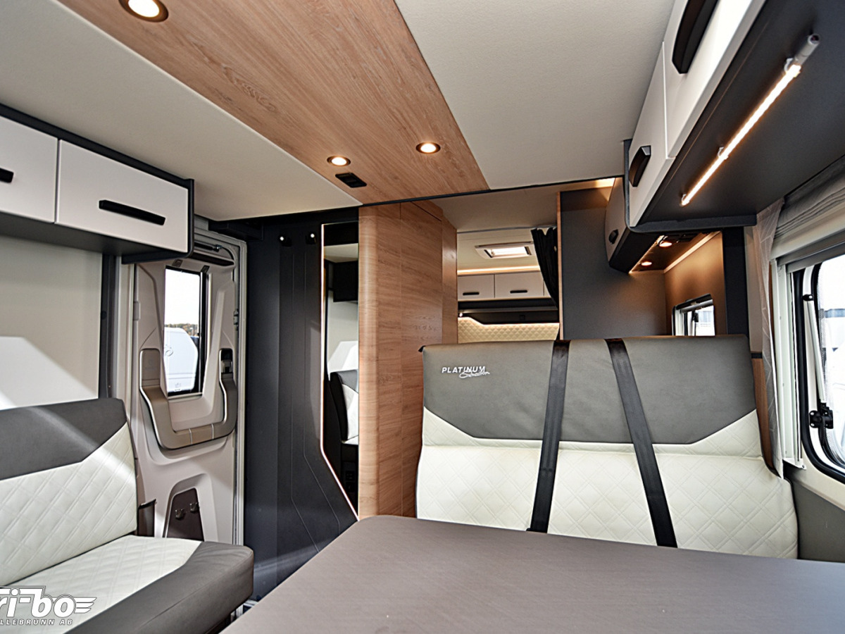 Knaus 700 MEG LVE WAVE Platinum Selection Långbäddar, bild 6 av 33