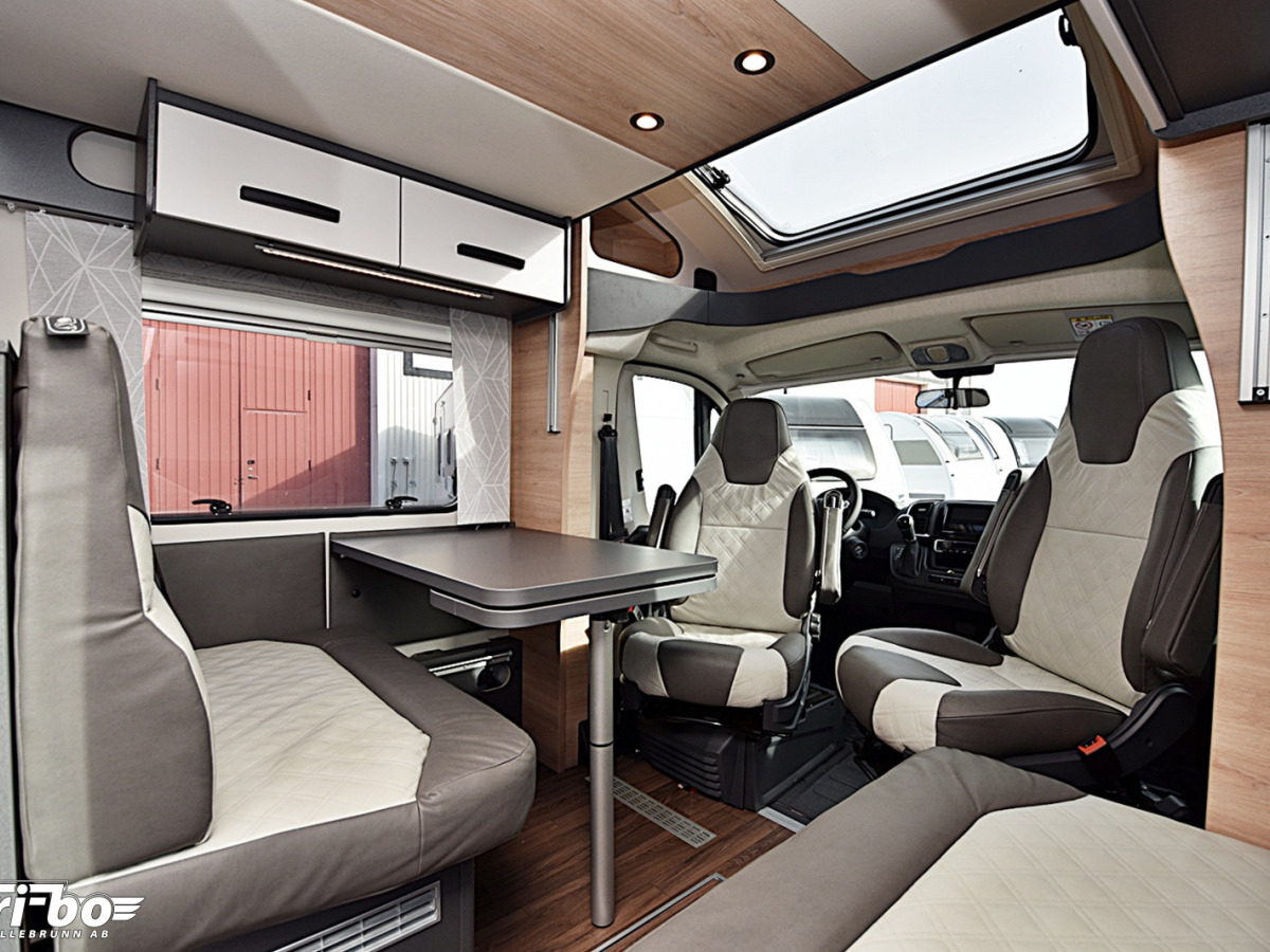Knaus 700 MEG LVE WAVE Platinum Selection Långbäddar, bild 10 av 33