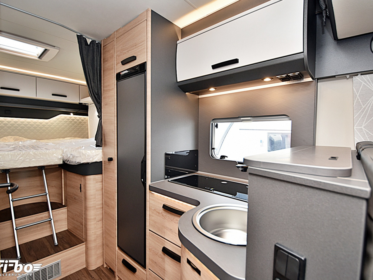 Knaus 700 MEG LVE WAVE Platinum Selection Långbäddar, bild 11 av 33