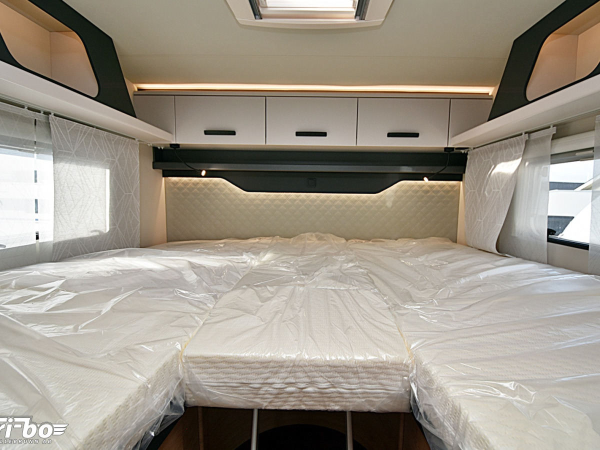 Knaus 700 MEG LVE WAVE Platinum Selection Långbäddar, bild 15 av 33