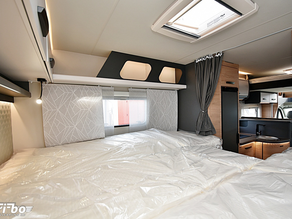 Knaus 700 MEG LVE WAVE Platinum Selection Långbäddar, bild 16 av 33