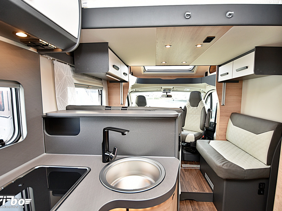 Knaus 700 MEG LVE WAVE Platinum Selection Långbäddar, bild 21 av 33