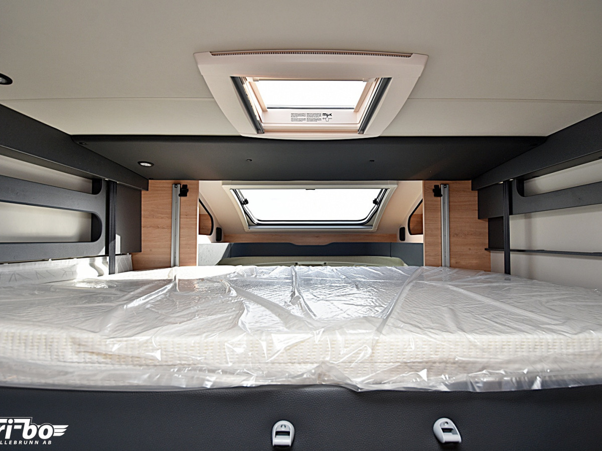 Knaus 700 MEG LVE WAVE Platinum Selection Långbäddar, bild 23 av 33