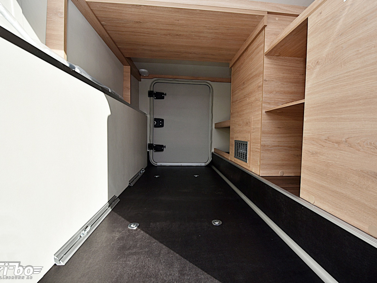 Knaus 700 MEG LVE WAVE Platinum Selection Långbäddar, bild 28 av 33
