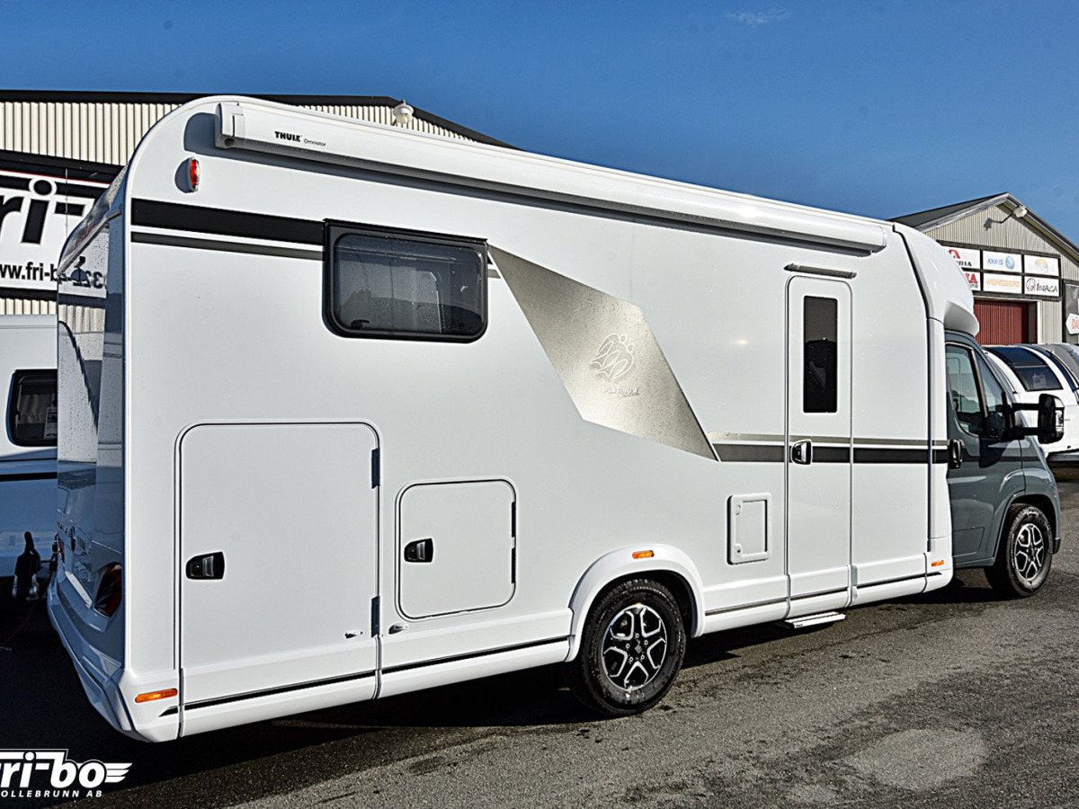 Knaus 700 MEG LVE WAVE Platinum Selection Långbäddar, bild 29 av 33